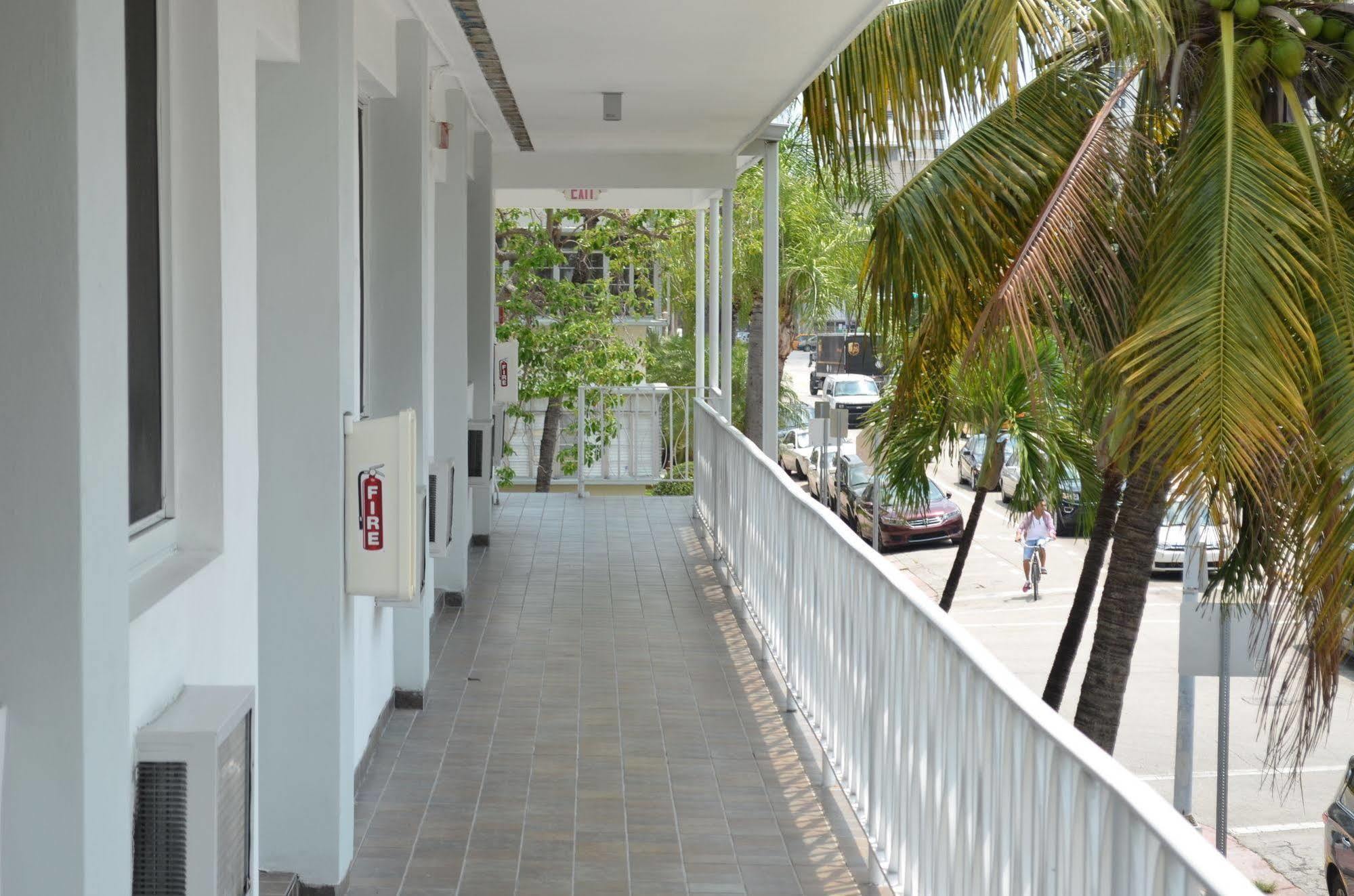 Miami Club Resort Miami Beach Kültér fotó